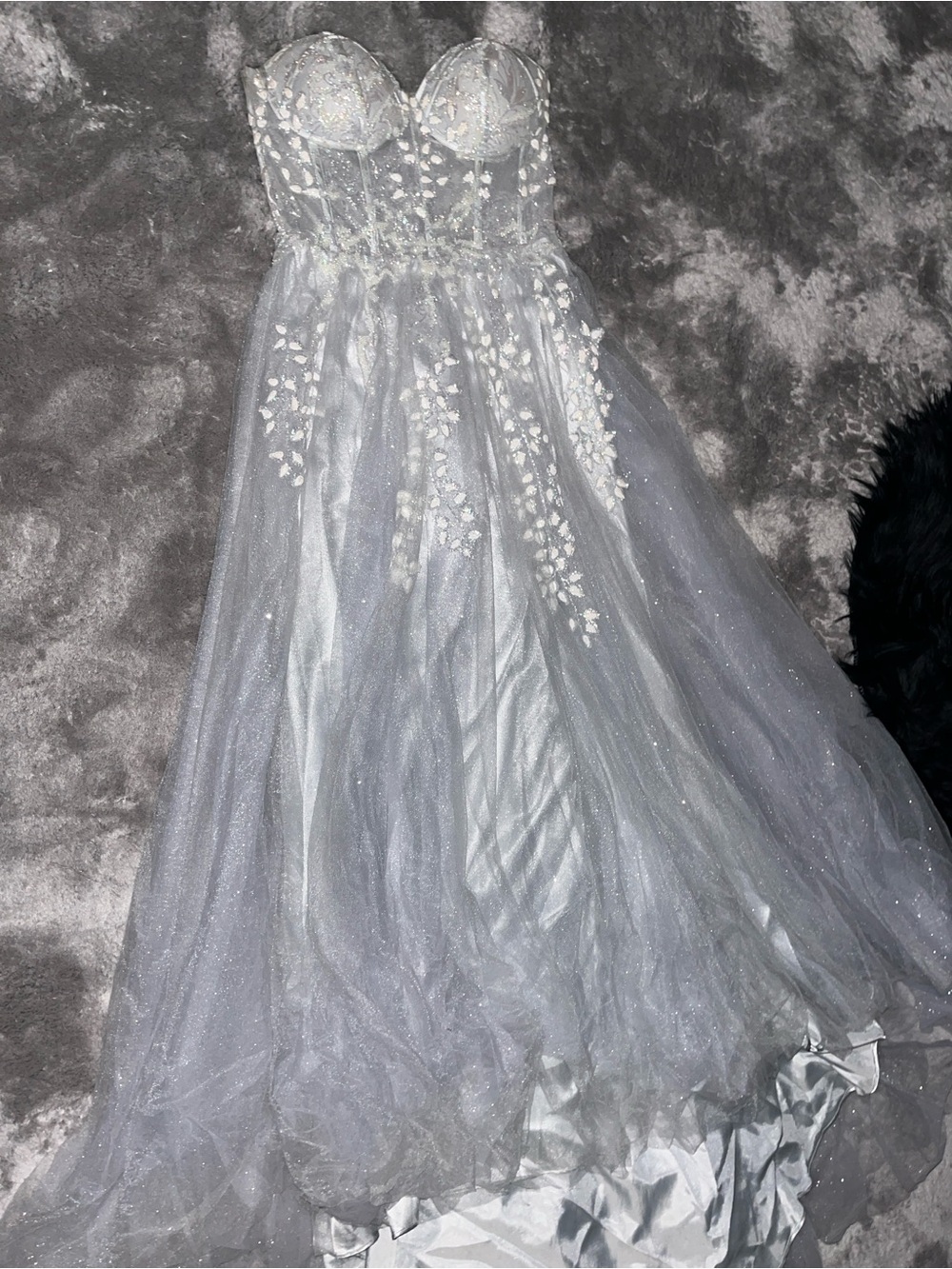 Girls Silver Strapless Tulle Party Dress with Lace Appliqué